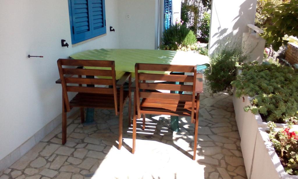 Apartments Mare Losinjska 16 Rabac Ruang foto