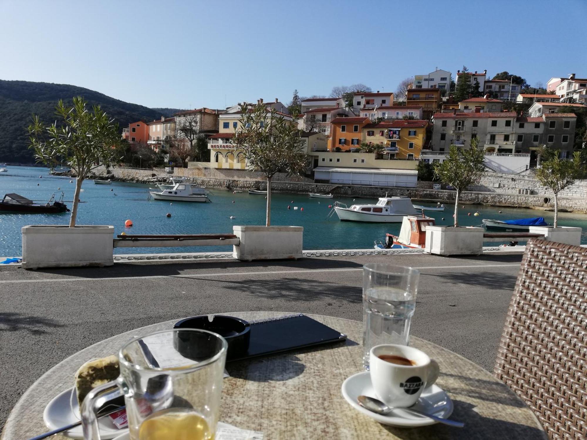 Apartments Mare Losinjska 16 Rabac Bagian luar foto