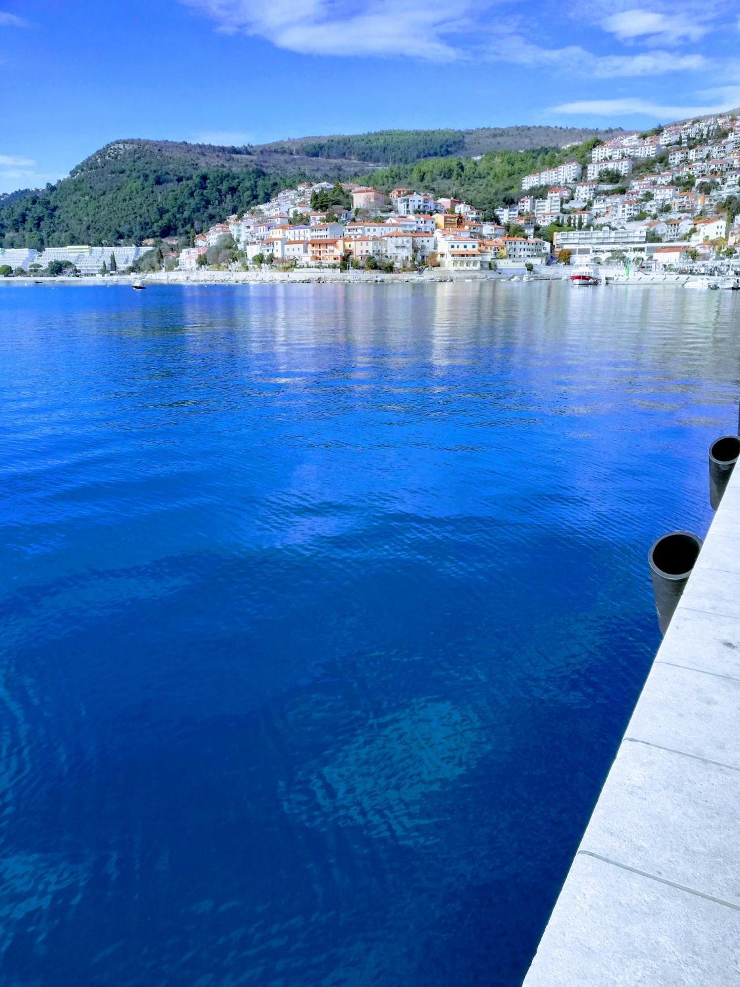 Apartments Mare Losinjska 16 Rabac Bagian luar foto
