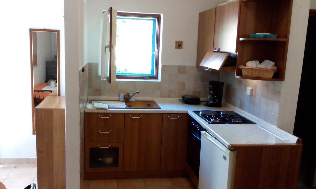 Apartments Mare Losinjska 16 Rabac Ruang foto