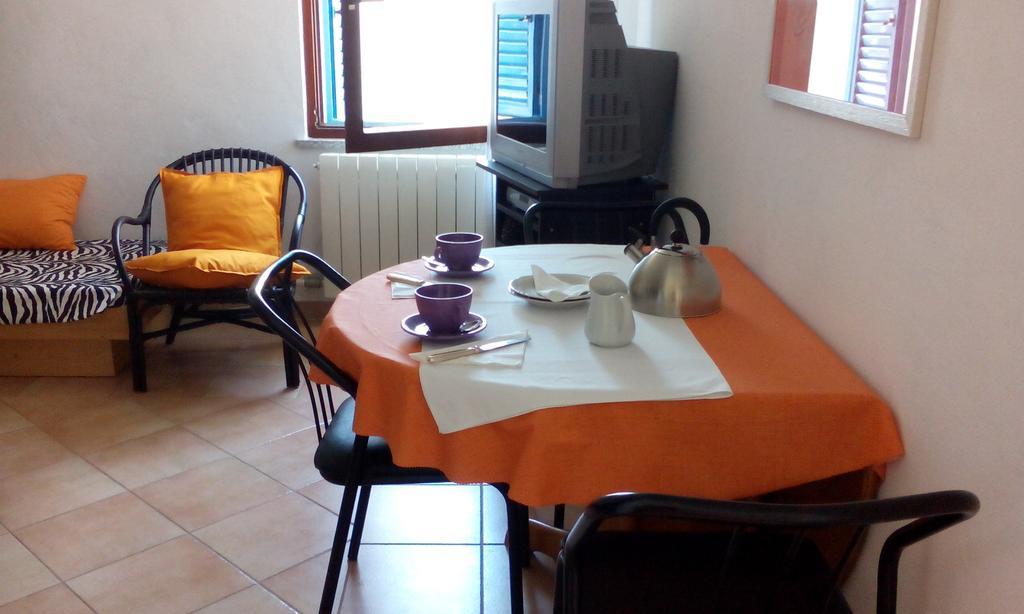 Apartments Mare Losinjska 16 Rabac Ruang foto