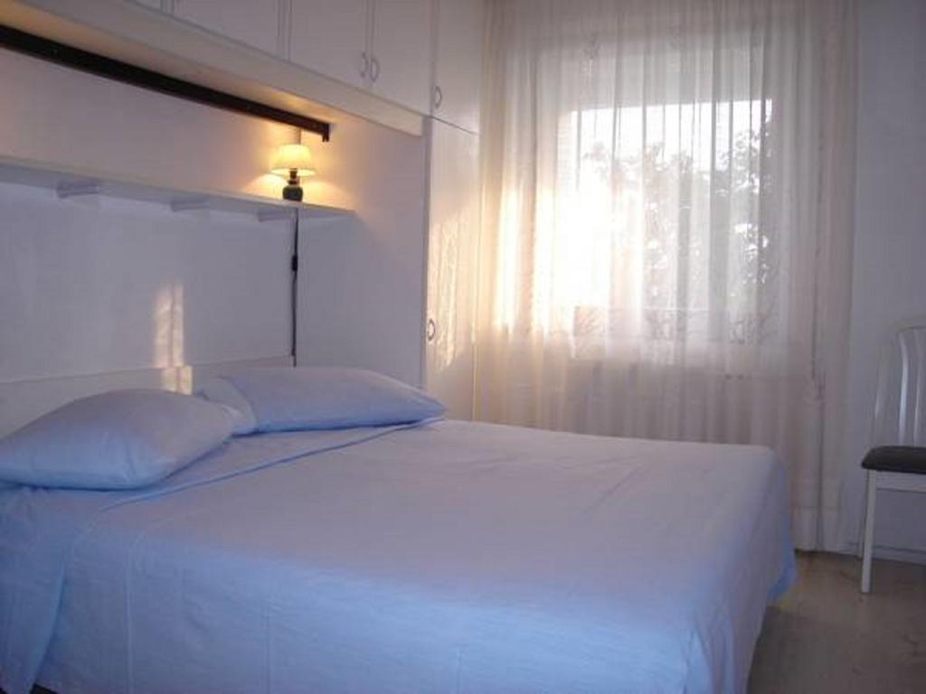 Apartments Mare Losinjska 16 Rabac Ruang foto